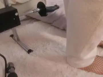 Chaturbate Watch Live Sex Cams of solo_brattdoll
