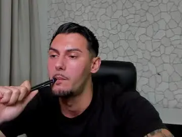Chaturbate Free Porn Cam of clintmasterss
