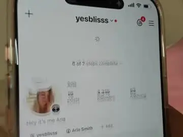 Chaturbate Watch Live Sex Cams of yesonee