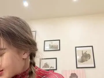 Chaturbate Live Sex Cam of jenie_fire