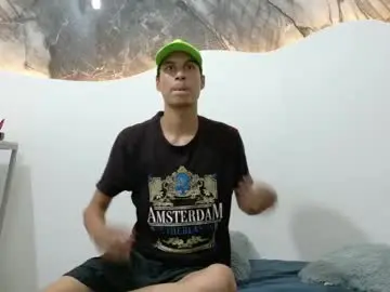 Chaturbate Watch Live Sex Cams of cameronsilverman