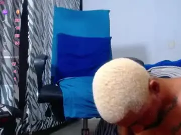 Chaturbate Live Sex Cam of kilian_xx