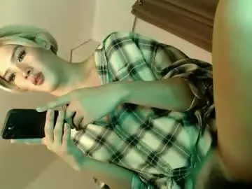 Chaturbate Nude Webcam of erotic_empress18