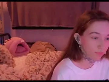Chaturbate Live Sex Cam of fran_bow