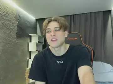 Chaturbate Nude Webcam of devilnut1