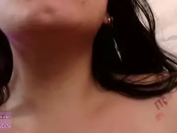 Chaturbate Watch Live Sex Cams of lauraruiz1
