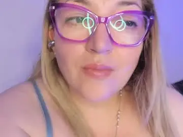 Chaturbate Live Sex Cam of naty__mature_