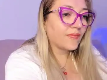 Chaturbate Nude Webcam of naty__mature_