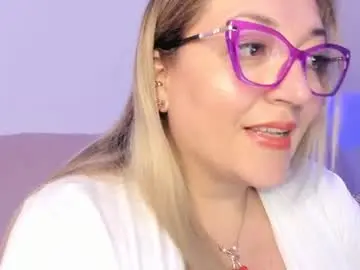 Chaturbate Live Sex of naty__mature_