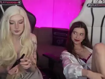 Chaturbate Live Sex Cam of bright_diamonds_054