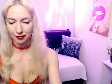 Chaturbate Live Sex Cam of cute_smile_shy