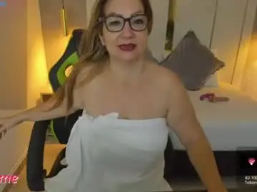 Chaturbate Sex Cam of gisela27