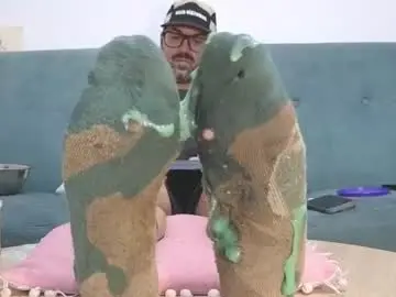 Chaturbate Best live sex cam show of mattxfeet