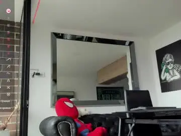 Chaturbate Live Sex Cam of pretur_crubaa