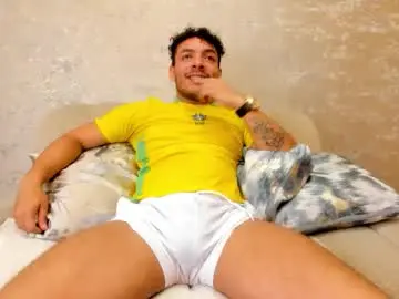 Chaturbate Live Sex Cam of oliverwyse