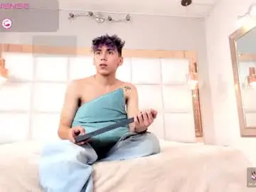 Chaturbate Adult Video Chat of liaml_18_