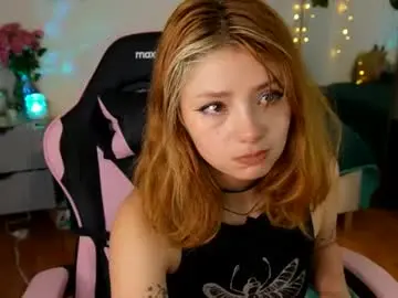 Chaturbate Live Porn of ari_kat666