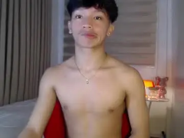 Chaturbate Live Sex Cam of etherealboytoy4hire