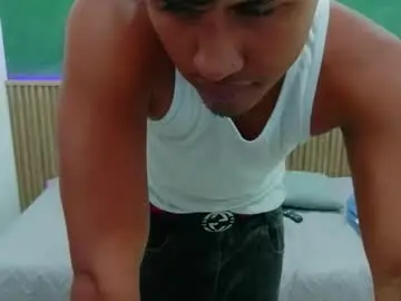 Chaturbate Best live sex cam show of adams_niki