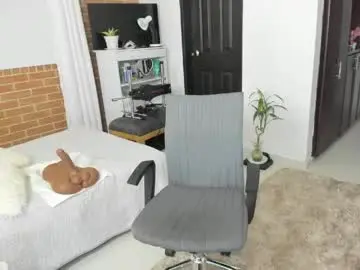 Chaturbate Watch Live Sex Cams of disneey2888
