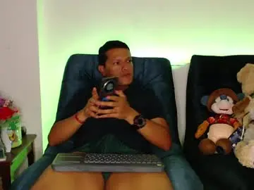 Chaturbate Adult Webcams of littledicklatin