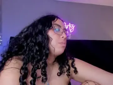Chaturbate Nude Webcam of isaxcurves