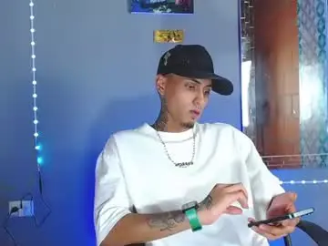 Chaturbate Sex Chat of liiaam_lee_