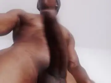 Chaturbate Free Porn Cam of drake_brown_23