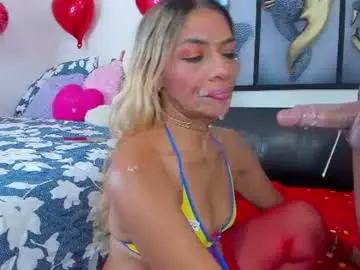 Chaturbate Free Porn Cam of angeline_focus