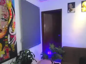 Chaturbate Sex Chat of shellsy_hans