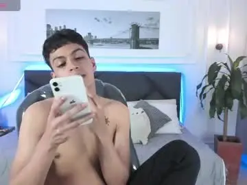 Chaturbate Live Sex Cam of jeremias_1