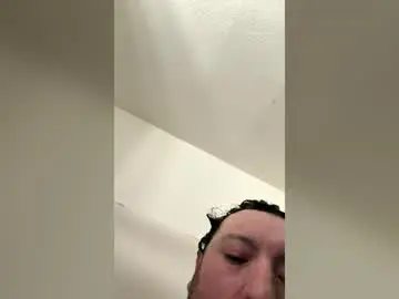 Chaturbate Sex Cam of lilhitsmusic