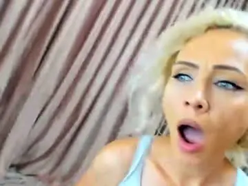 Chaturbate Live Sex Cam of nicepussyfuckk18
