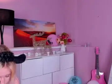 Chaturbate Sex Chat of kiki_peach