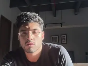 Chaturbate Best live sex cam show of bdever7