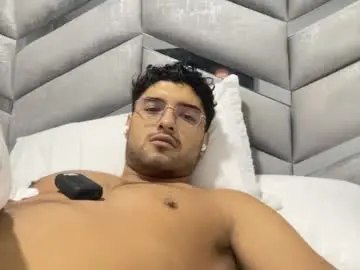 Chaturbate Nude Webcam of bdever7