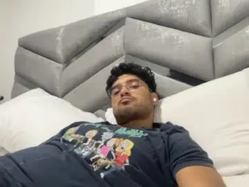 Chaturbate Nude Webcam of bdever7