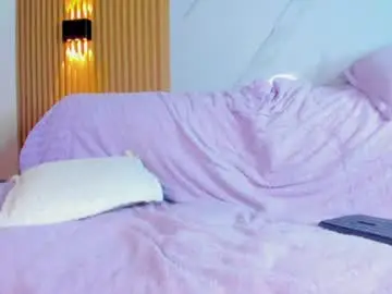 Chaturbate Live Porn of valentinaliux_