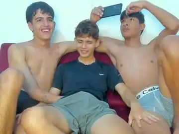 Chaturbate Free Live Porn of pelusos_mens