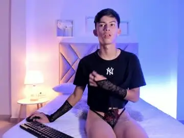 Chaturbate Nude Webcam of baby_noaht