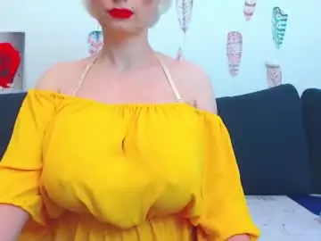 Chaturbate Live Sex Cam of pure_seduce_wow