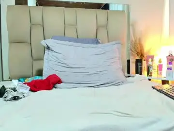 Chaturbate Watch Live Sex Cams of rachele_x