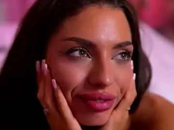 Chaturbate Free Live Porn of lalaroze