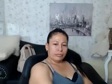 Chaturbate Watch Live Sex Cams of mature_martina_