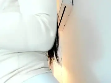 Chaturbate Live Sex Cam of arissdeluna