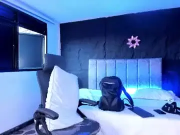 Chaturbate Free Live Porn of lucasjhonson_