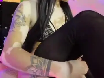 Chaturbate Watch Live Sex Cams of dayana_harlow2