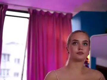 Chaturbate Watch Live Sex Cams of elyssawetxx