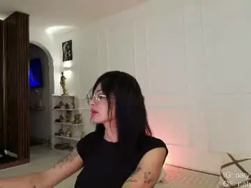 Chaturbate Live Sex Cam of natalia_hernandez1