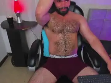 Chaturbate Live Porn of luke_diaz7
